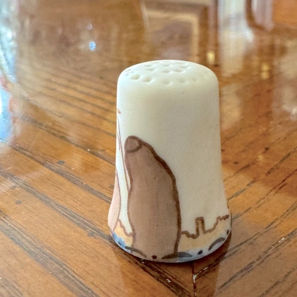 “The Three Wisemen” Thimble - Signed by C. Stines - Picture 3 of 7